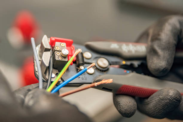 Best Local Electrician Companies  in Vine Grove, KY